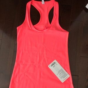 Lululemon tank top